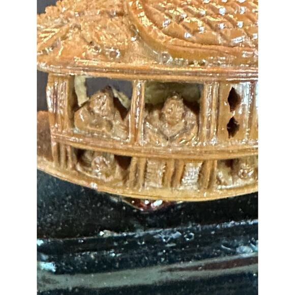 Vintage Asian Carved Olive Fruit Pit Boat‎ Sculpture with Stand Mini Figurine - Picture 9 of 11